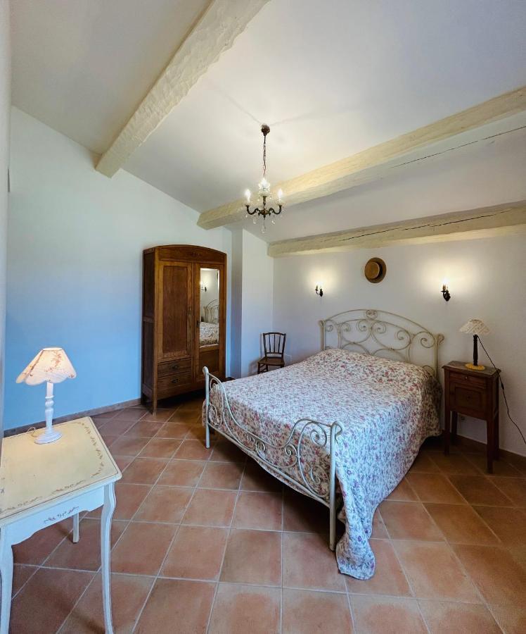 Chateau Du Grand Jas Entrecasteaux ภายนอก รูปภาพ